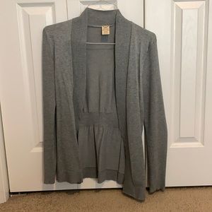 Grey cardigan with slightly cinched back